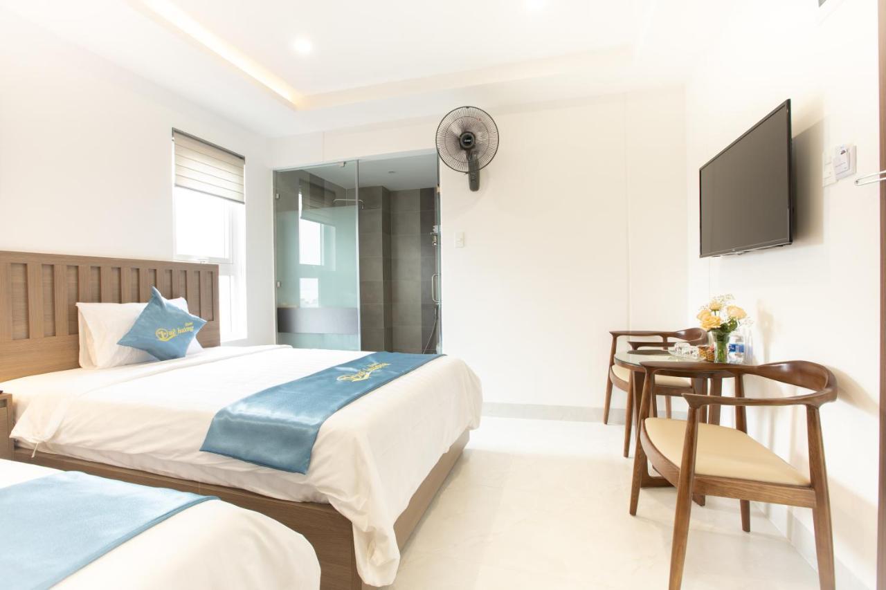 Que Huong Hotel Quy Nhon Eksteriør billede